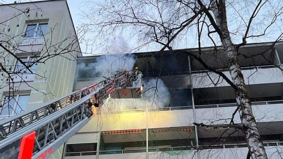 Wohnung In Fischl In Vollbrand Feuerwehren Im Einsatz In Minuten