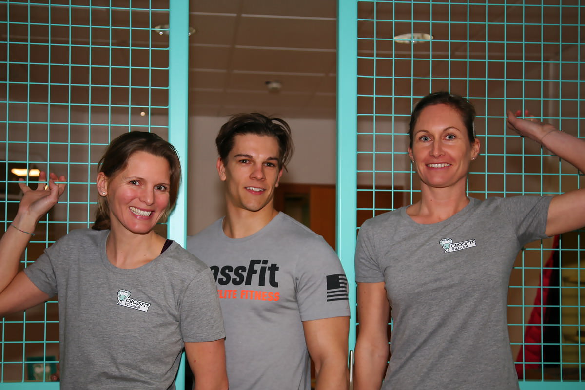 Erwarten den Gewinner bereits zum ersten Probetraining im CrossFit Villach: Ulla Zankl, David Rassl und Grete Passegger