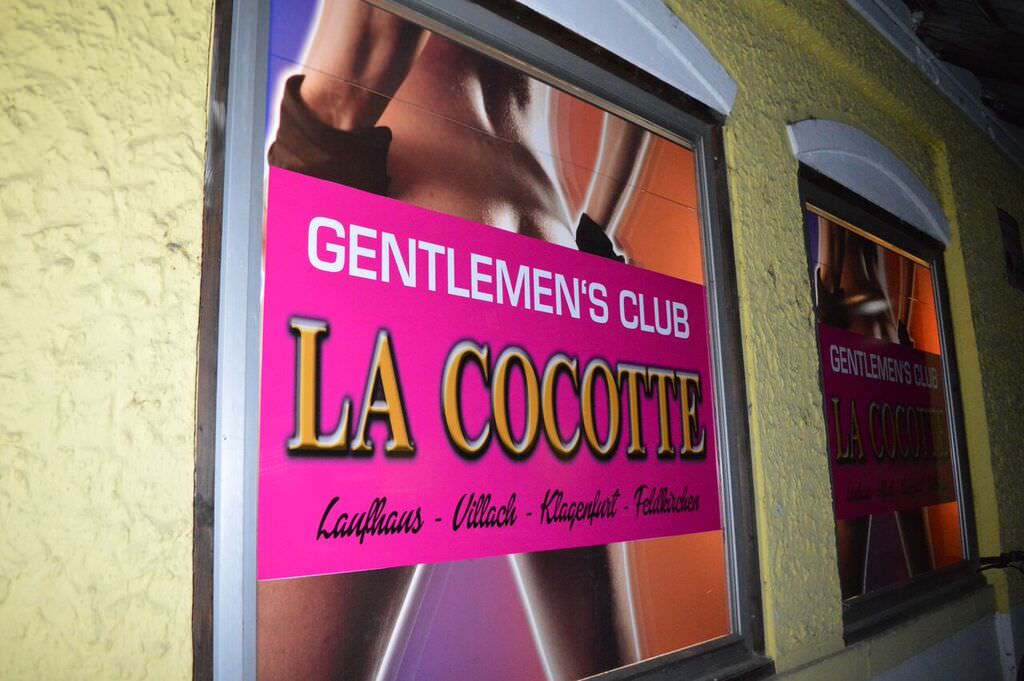 Der La Cocotte Gentlemen’s Club in Landskron – wir wagten den Blick in eine Branche die sich normalerweise sehr bedeckt hält …