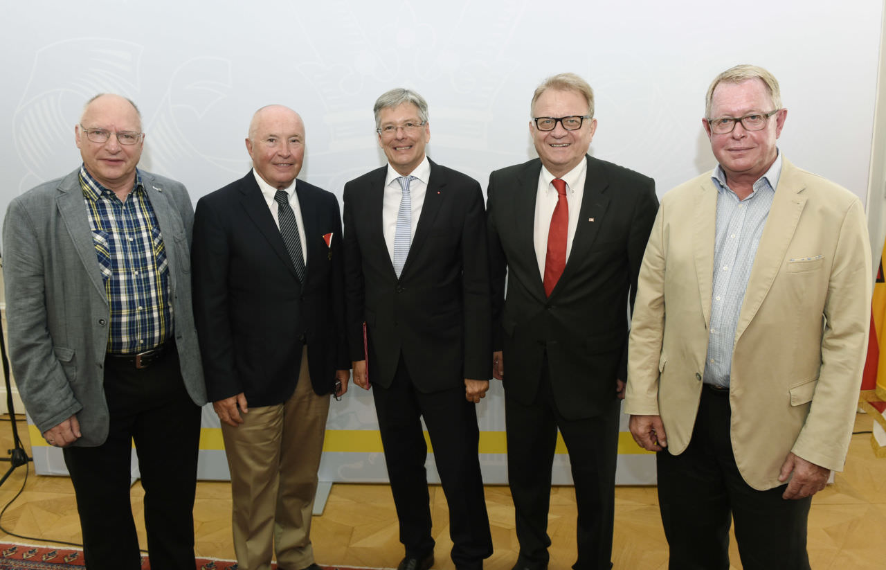 LH Dr. Peter Kaiser mit Gunther Spath, Reinhard Sladko, Peter Ambrosy und Christof Zernatto