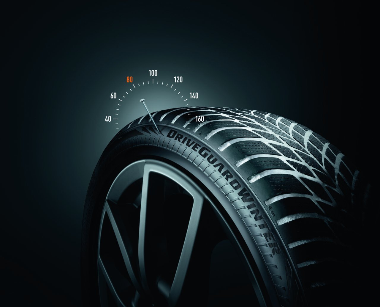 Der BRIDGESTONE DriveGuard Winter Reifen ist sicher, bequem und mit perfekter Nasshaftung ausgestattet.