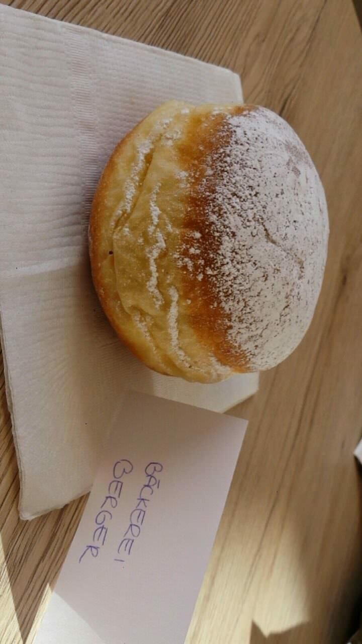 Der Siegerkrapfen der Bäckerei Berger... 