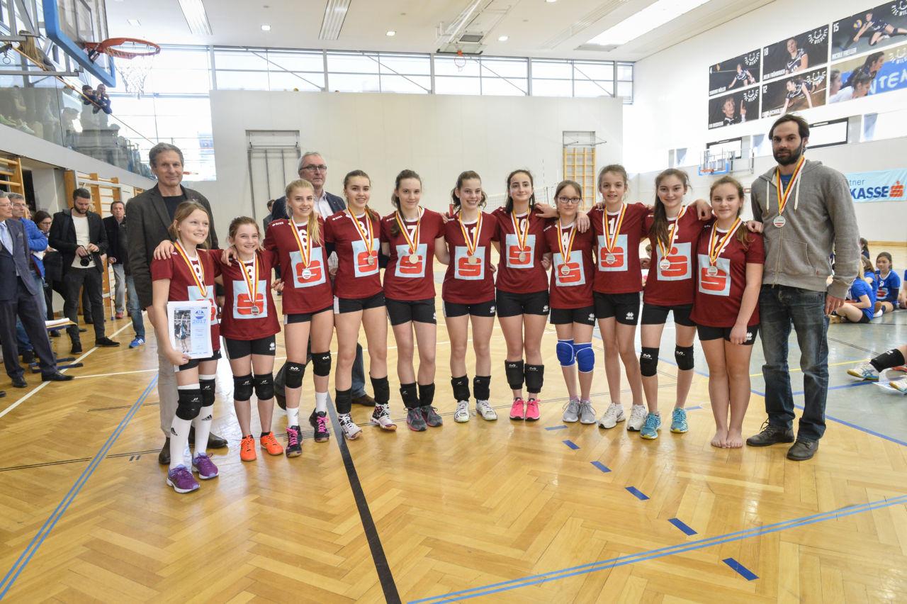 Siegerehrung Landesfinale der Sparkasse Schülerliga Volleyball Kärnten mit dem BG Villach-St. Martin