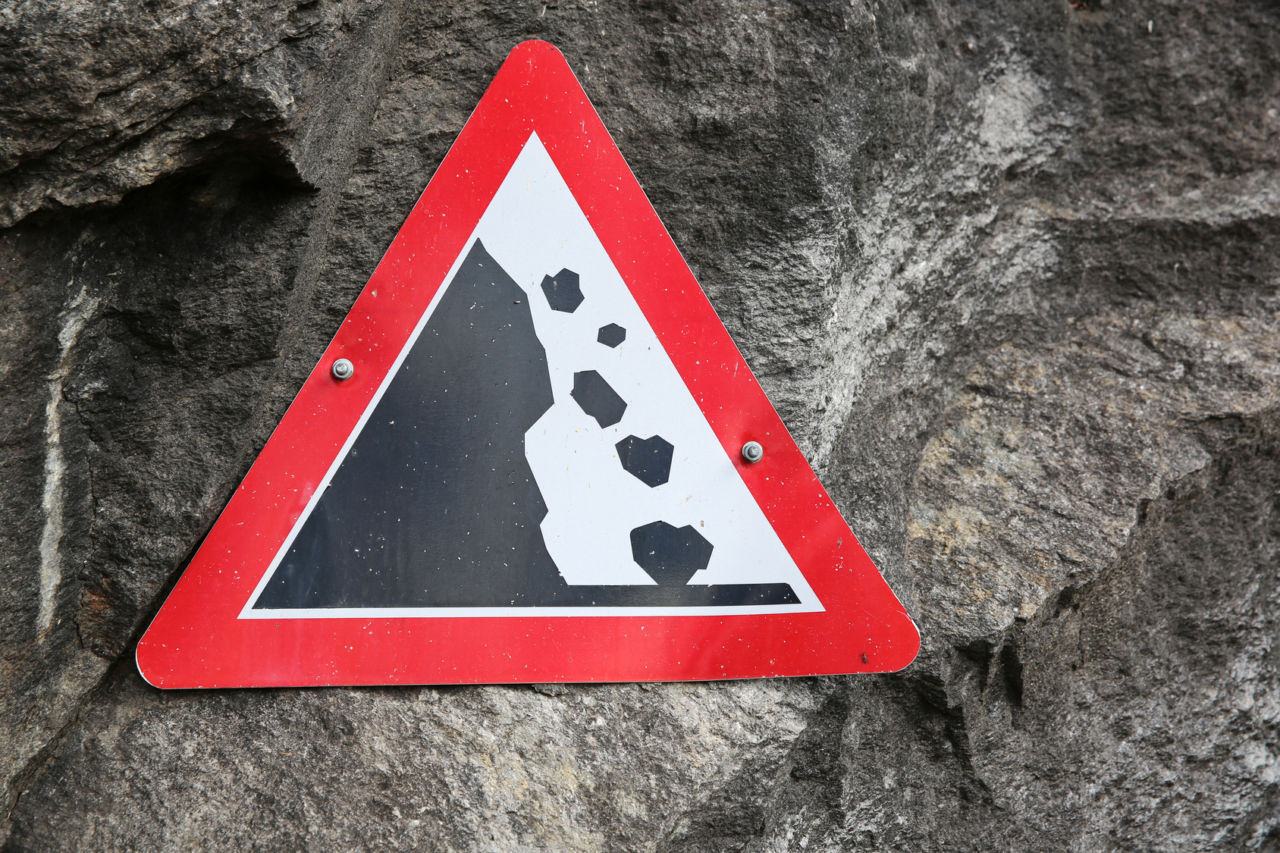 Bei dem Kontrollflug konnten keine Anzeichen für weitere bevorstehende Felseausbrüche gefunden werden.