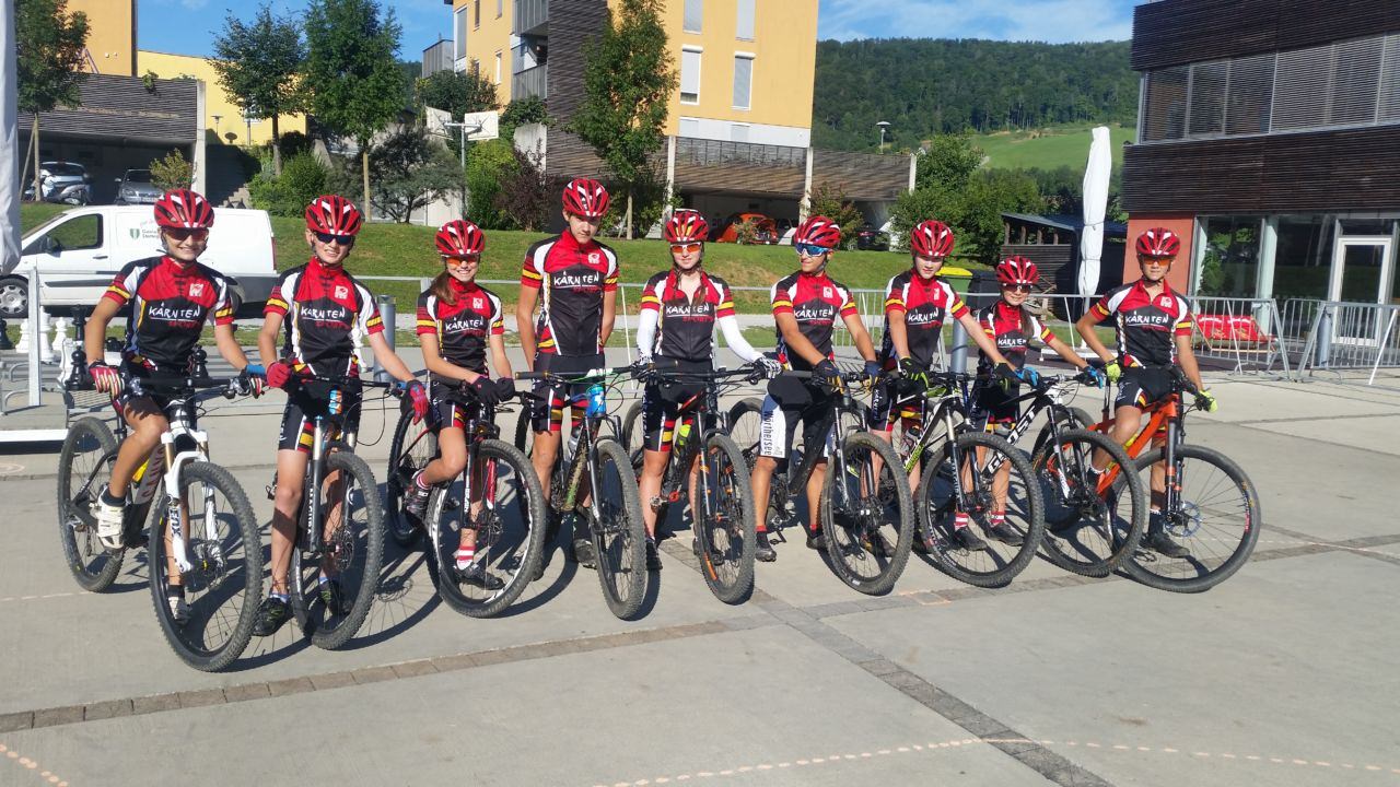 Teil des Kaders des Leistungszentrum Rad vom Landesradsportverband Kärnten, Kategorien U15 und U17.