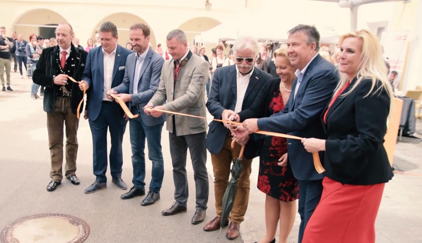 Der 7. Kunsthandwerksmarkt wurde gestern, Freitag dem 4. Mai 2018, feierlich eröffnet.