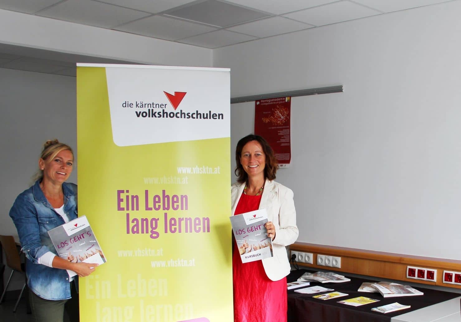 Bezirksstellenkoordinatorin Villach Katrin Binder (l.) und  Bezirksstellenkoordinatorin Feldkirchen/ St. Veit Isabella Penz