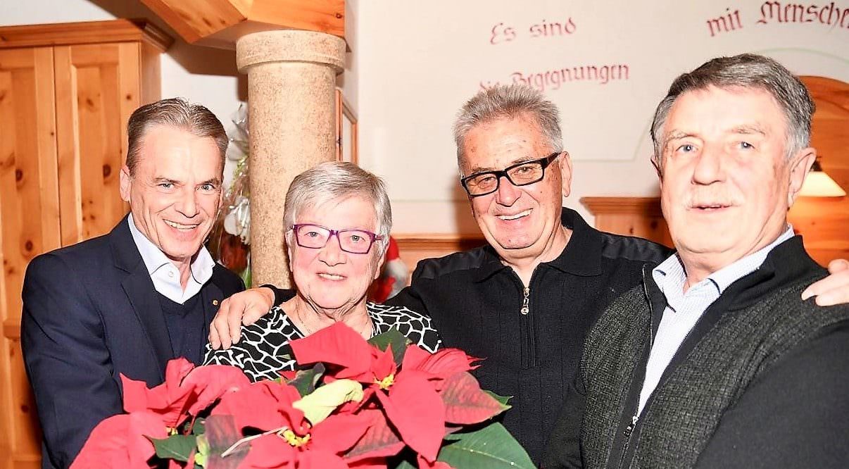 Das 80-Jährige Geburtstagskind mit Veldens Bürgermeister Ferdinand Vouk