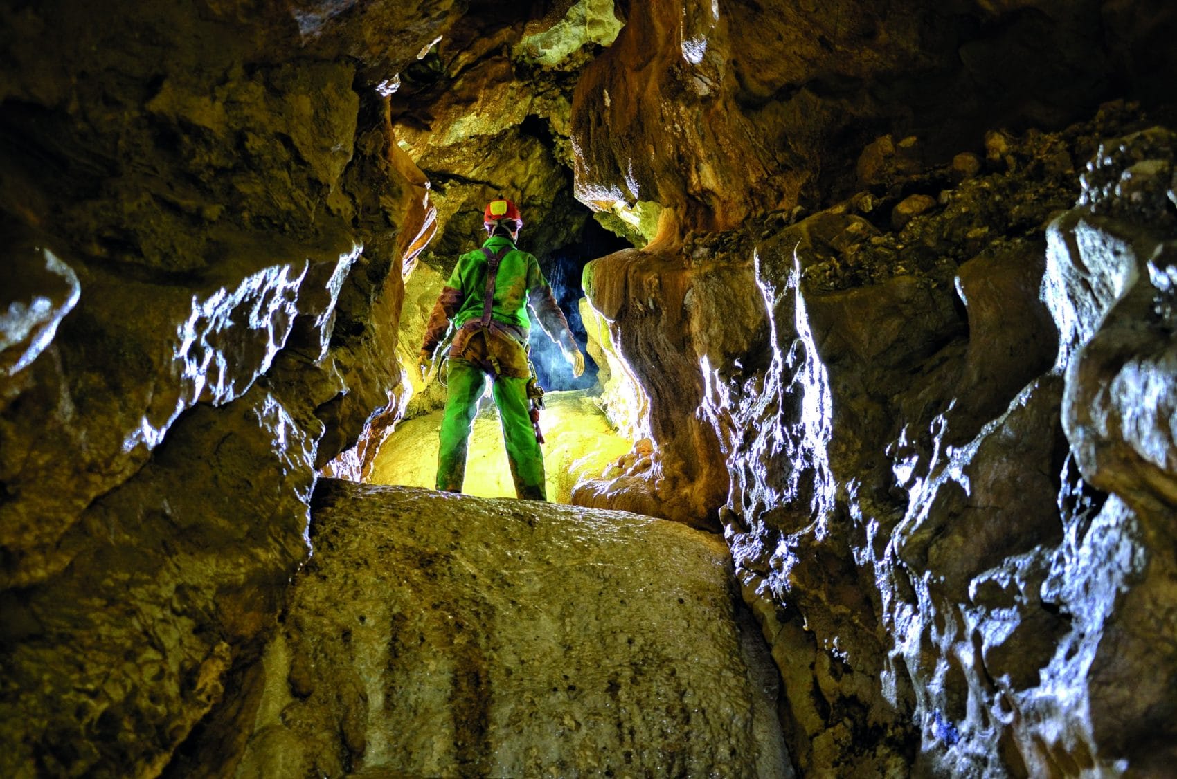 Die Kärntner Höhlenforscher stießen im Dobratsch-Massiv auf eine riesige Höhle. 