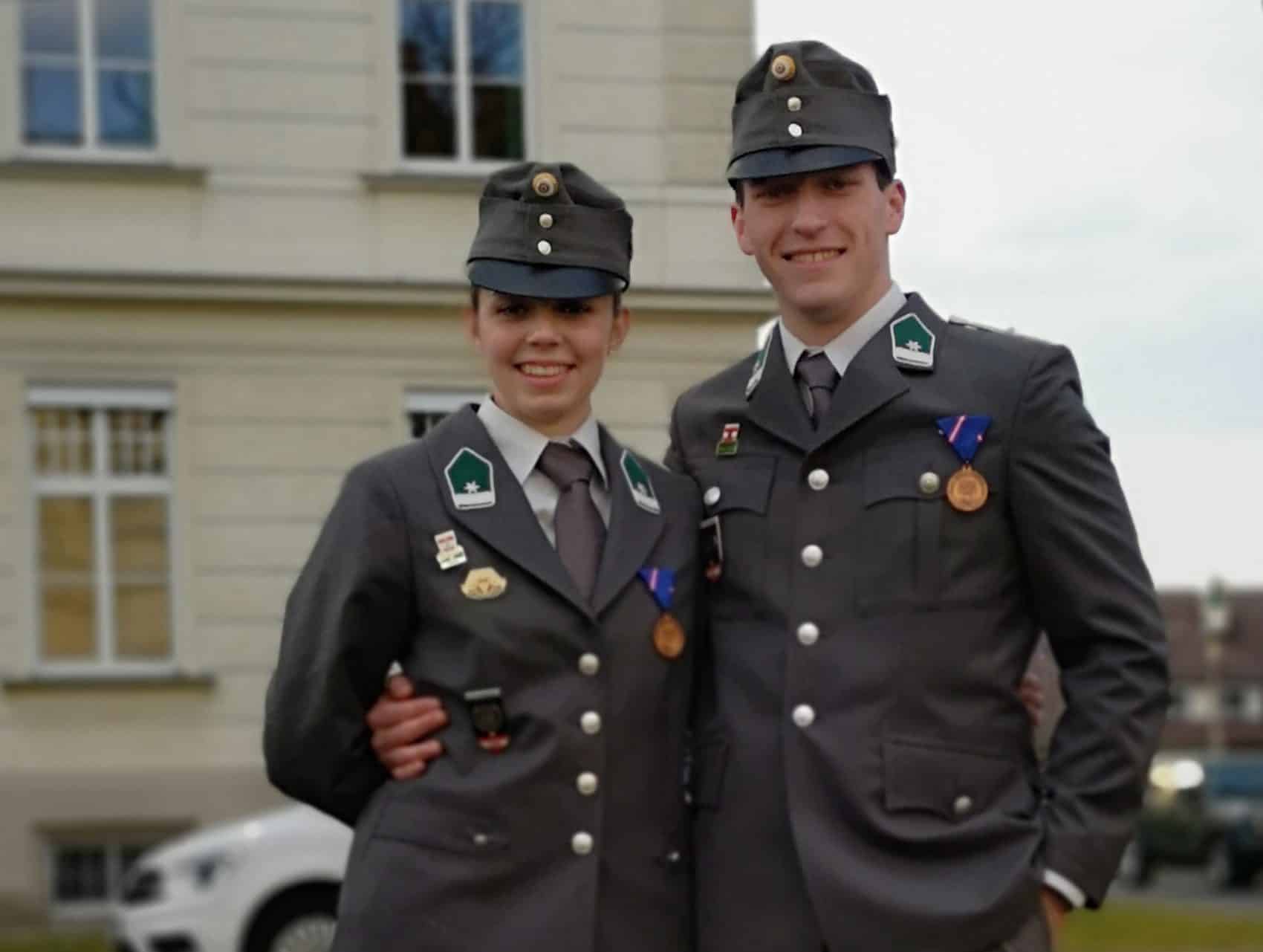 Die Feuerwehren Dolintschach und Kerschdorf/Velden gratulieren Daniela und Michael recht herzlich und wünschen ihnen alles Gute und viel Erfolg auf ihrem weiteren Lebensweg. 