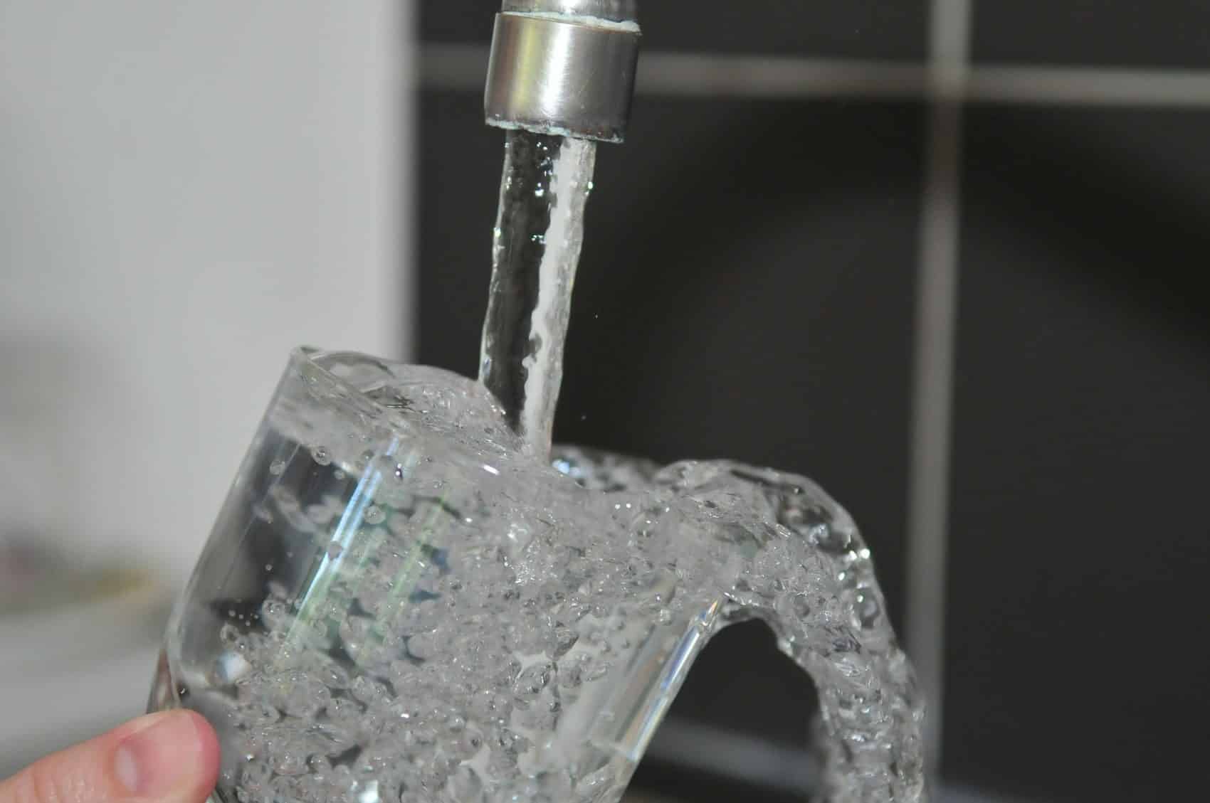 Rund 460 Haushalte müssen ihr Trinkwasser aktuell abkochen, um es ohne Gefahr konsumieren zu können.