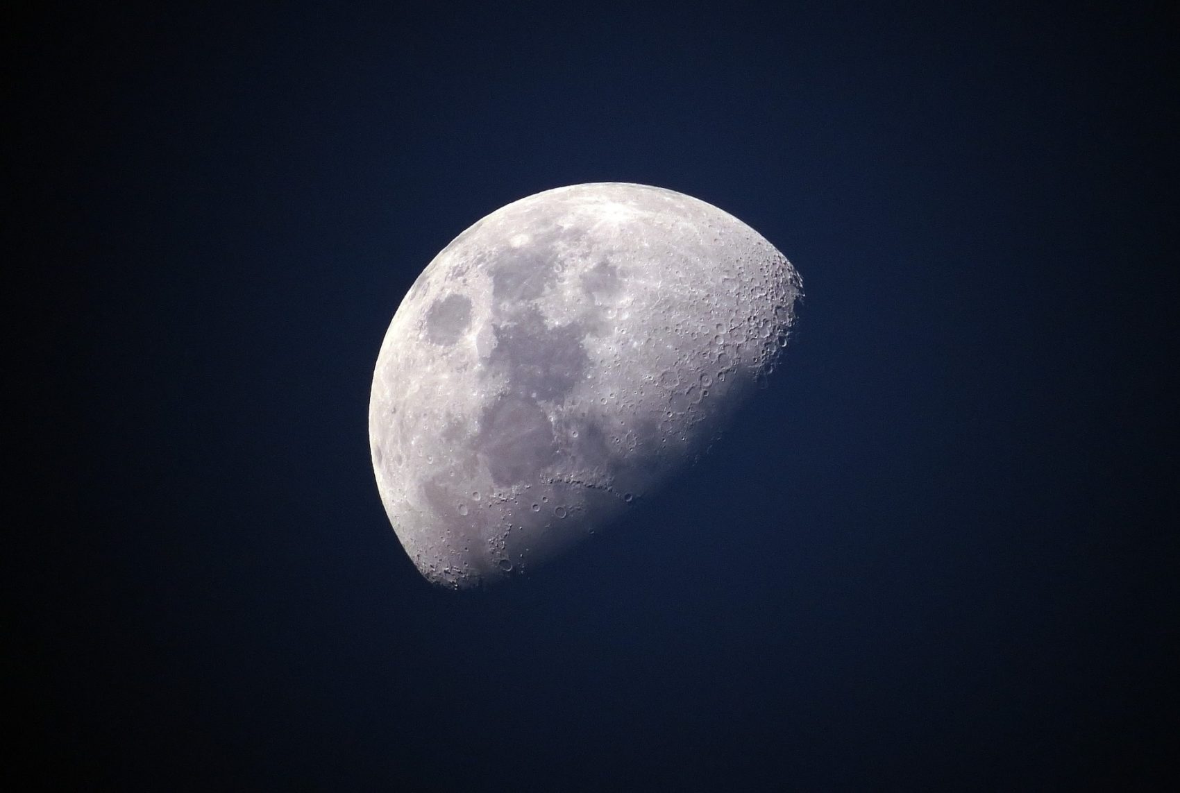 In der Nacht von Dienstag, den 16. auf Mittwoch, den 17. Juli 2019, findet eine partielle Mondfinsternis statt.