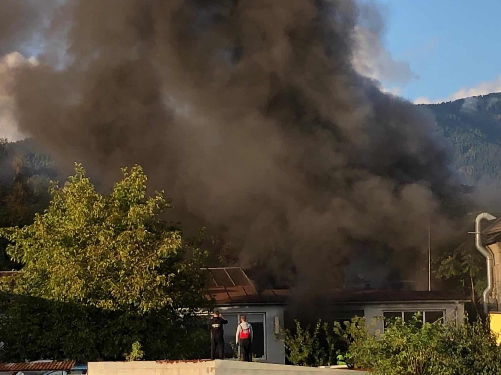 Ein schwarzer Tag für die Villacher: Im Oktober 2019 stand die Reifenhalle in Flammen.