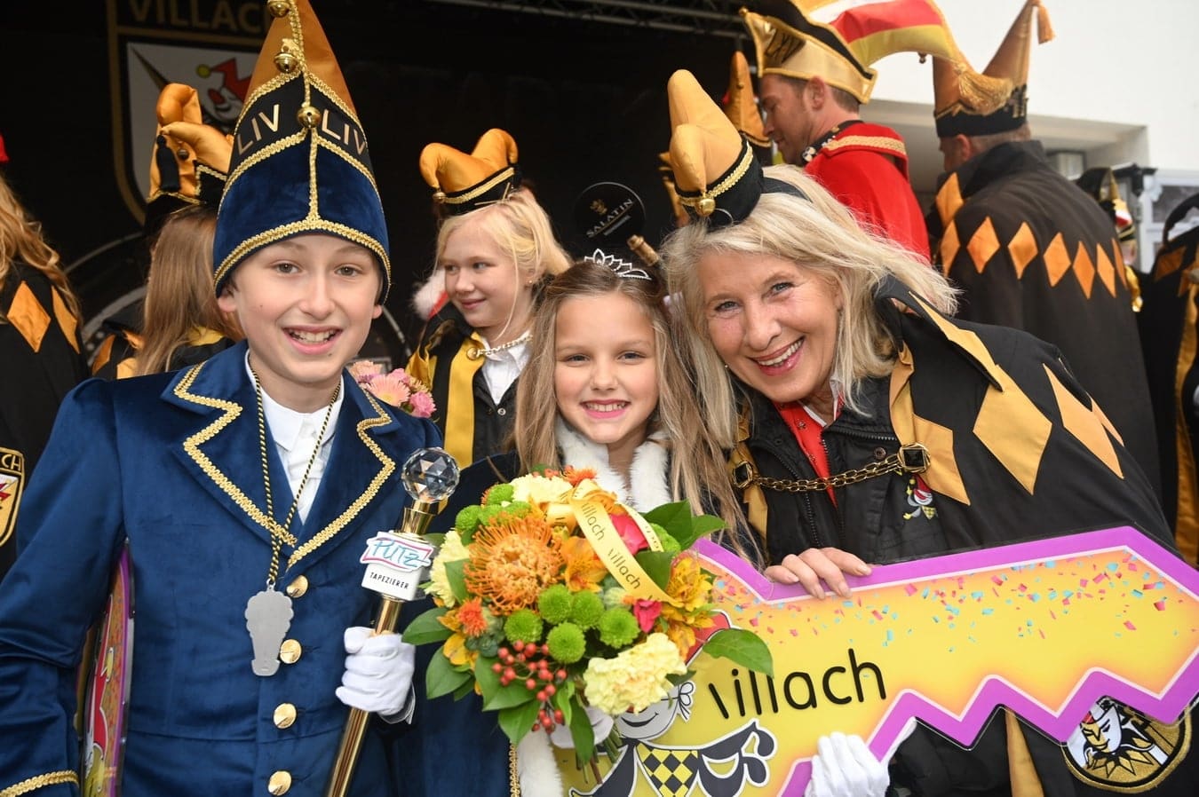 Prinzessin Nahla I., Runda (10), und Prinz Gaudelius LIV., Philipp Putz (11), bilden das neue Kinderprinzenpaar der Villacher Faschingsgilde.