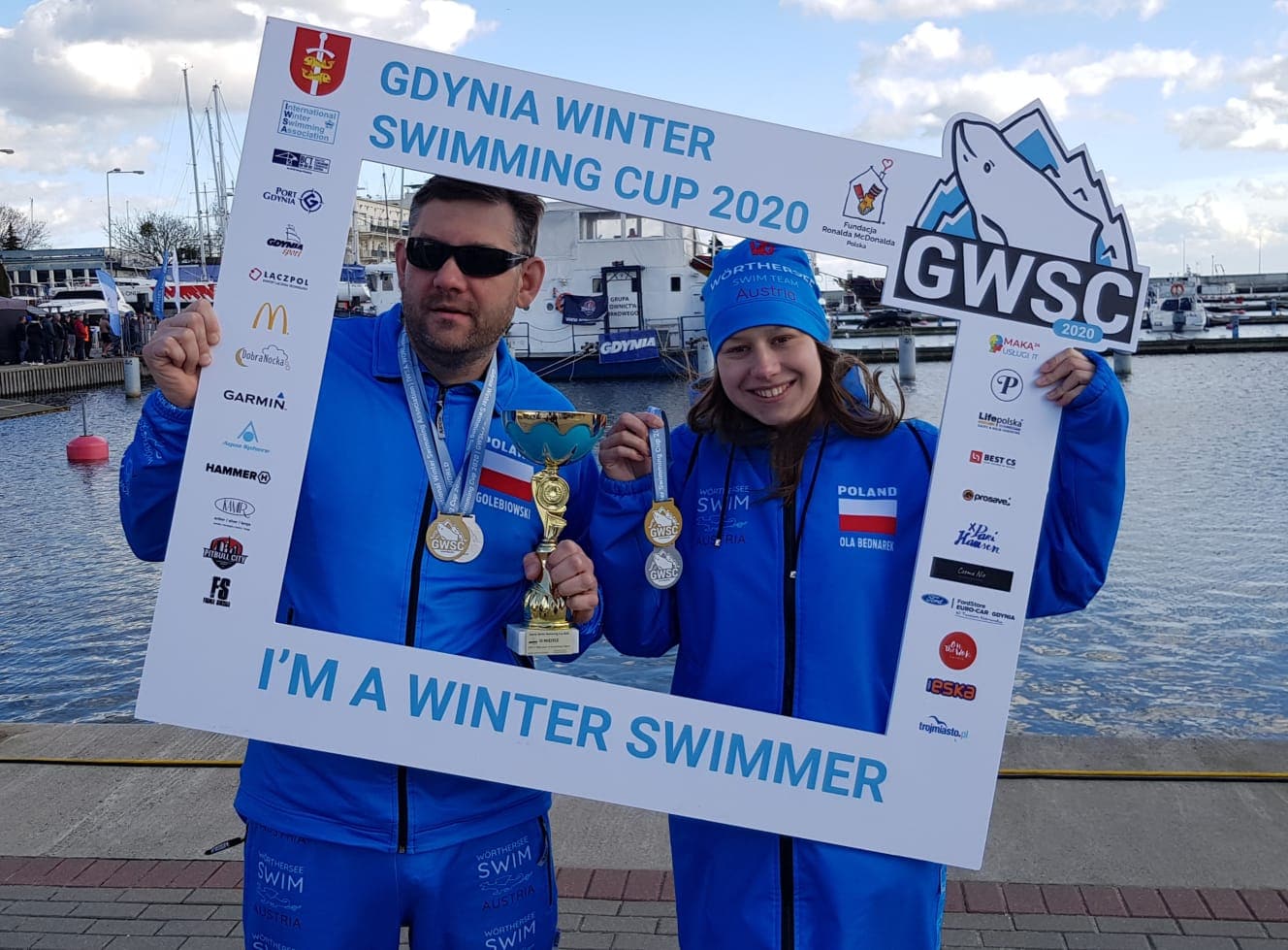 v.l.: Remigius Golebiowski und Ola Bednarek konnten in Polen insgesamt fünf Gold- und drei Silbermedaillen für das Wörthersee-Swim Team gewinnen.