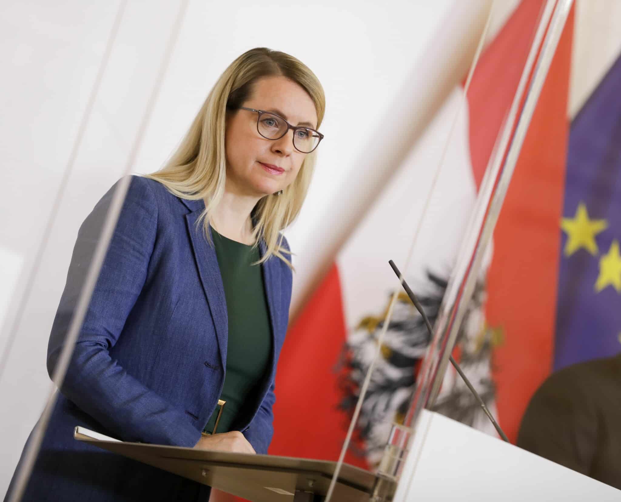 Im Bild: Wirtschaftsministerin Margarete Schramböck.