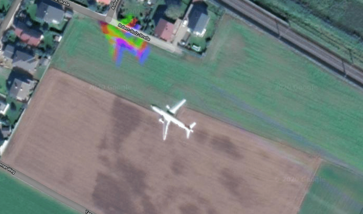 Zu dem Zeitpunkt, an dem das Bild entstanden ist, hat sich das Flugzeug hoch über Spittal befunden.