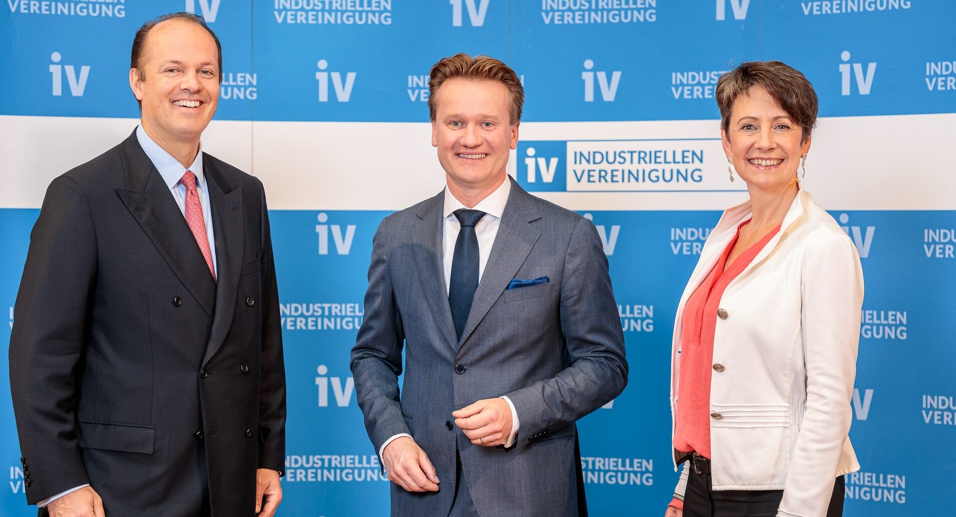 Philipp von Lattorff,  Georg Knill und Sabine Herlitschka bilden gemeinsam den neuen Vorstand der IV.
