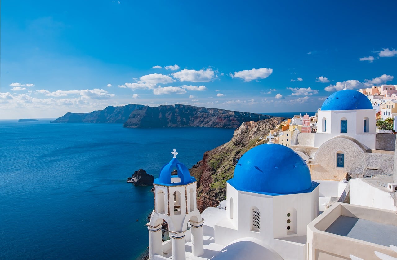 Griechenland ist laut Reiseexpertin eine Destination, in der man auch in Coronazeiten beruhigt Urlaub machen kann.