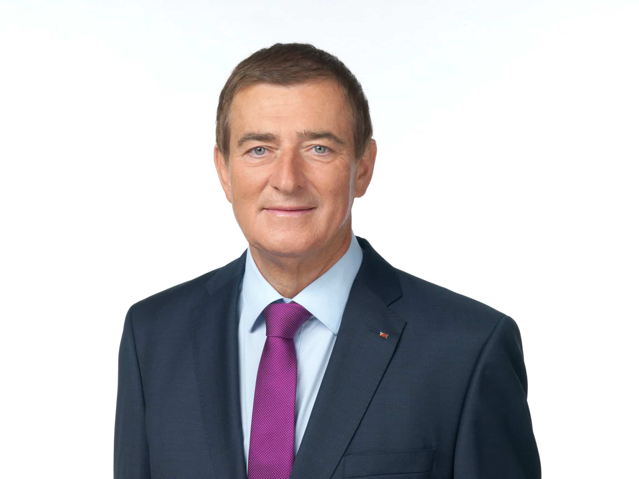 AK-Präsident Günther Goach (c) kk/AK_Jost&Bayer