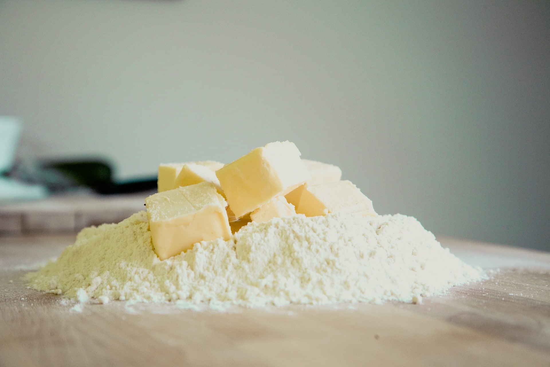 79 Proben von Butter, Mischstreichfetten, Margarine und Kochcremen wurden gezogen