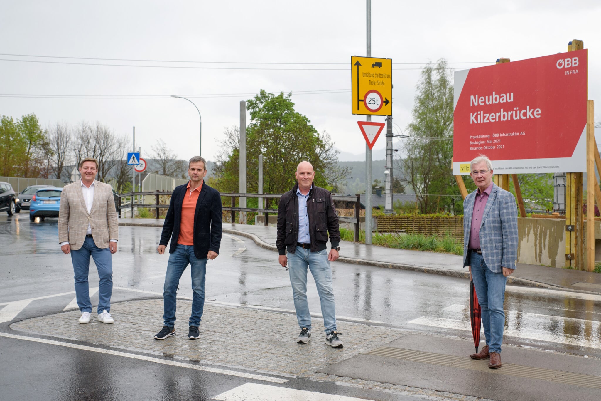 v.l.: Bürgermeister Günther Albel, ÖBB-Regionalleiter Franz Jank, Projektleiter Karl Zolle und Stadtrat Harald Sobe