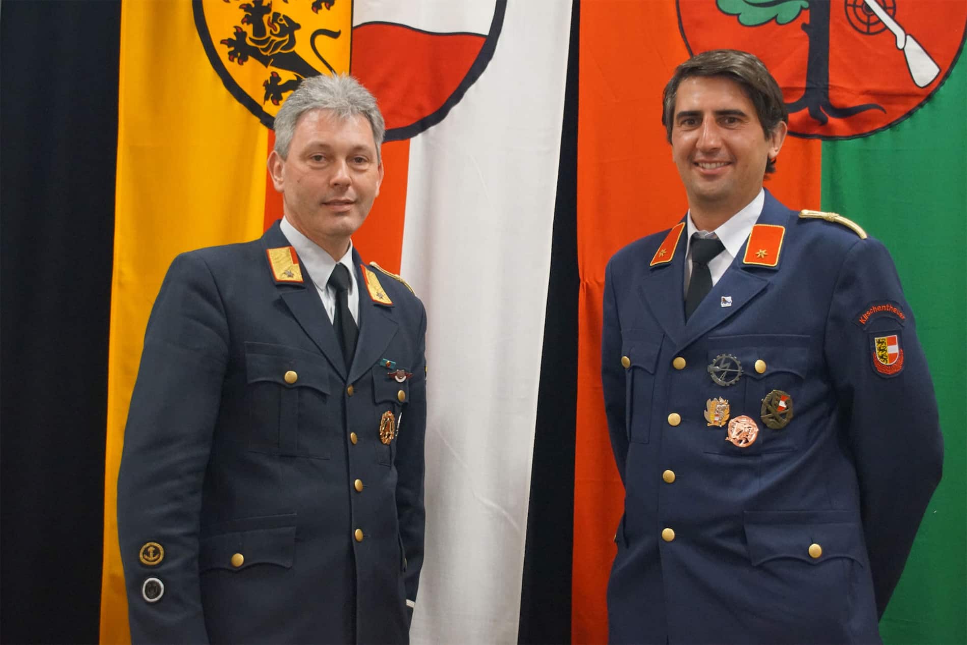 Die Kommandantschaft der Feuerwehr Kirschentheuer